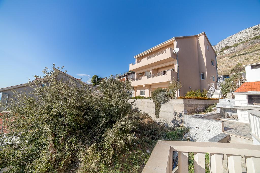 Apartments Kati Omiš Exterior foto